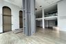 Commercial for rent in Khlong Tan Nuea, Bangkok