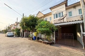 3 Bedroom Townhouse for sale in Khlong Yong, Nakhon Pathom