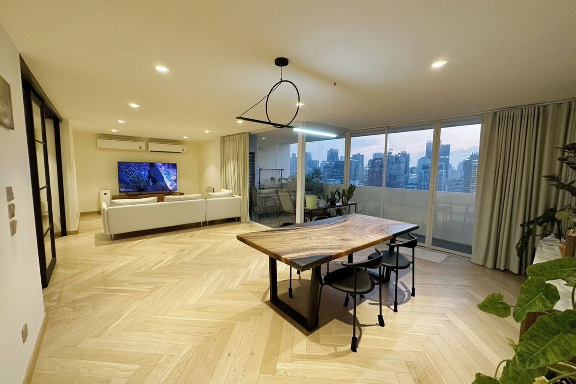 Watthana, Bangkok - Photo 2