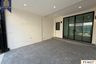 3 Bedroom Townhouse for sale in Sixnature Watcharapol, Tha Raeng, Bangkok near MRT Vatcharaphon