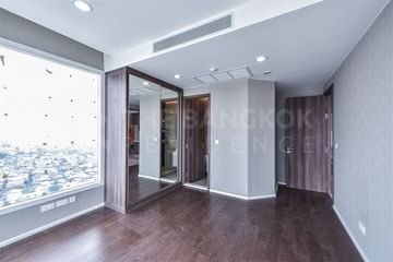 2 Bedroom Condo for sale in Menam Residences Condominium, Wat Phraya Krai, Bangkok