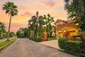 4 Bedroom House for sale in Laddarom Ratchaphruek-Pinklao, Taling Chan, Bangkok