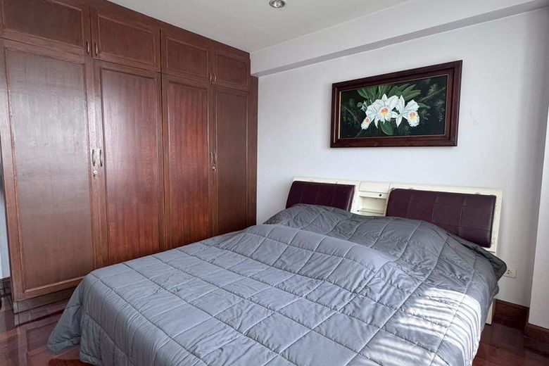 1 Bedroom Condo For Rent