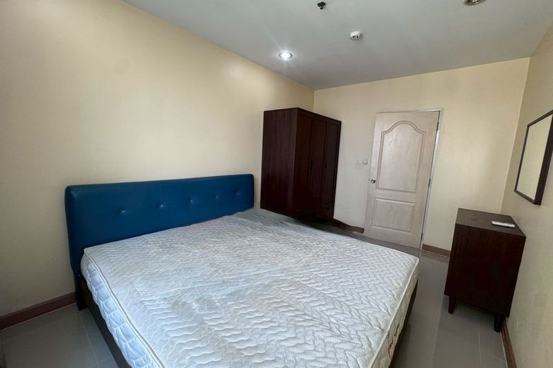 1 Bedroom Condo For Rent