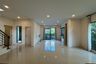 4 Bedroom House for sale in Centro Ratchapruek 2, Bang Krang, Nonthaburi