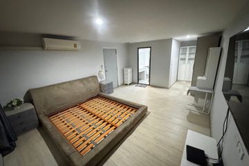 3 Bedroom Condo for Sale or Rent in Le Cosi Ekamai 28, Khlong Tan Nuea, Bangkok near BTS Thong Lo