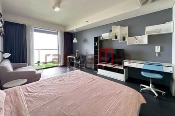 Condo for rent in Zire Wongamat, Na Kluea, Chonburi