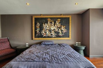 2 Bedroom Condo for rent in Nusa State Tower Condominium, Silom, Bangkok near BTS Surasak