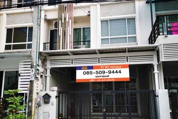 3 Bedroom Townhouse for sale in Khlong Kum, Bangkok