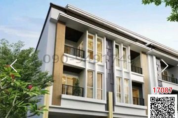 4 Bedroom Townhouse for rent in Chan Kasem, Bangkok