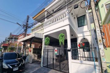 3 Bedroom Townhouse for sale in Nong Prue, Chonburi