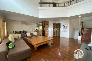 3 Bedroom Townhouse for sale in Nong Prue, Chonburi