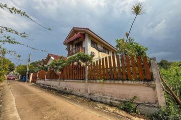 3 Bedroom House for sale in Surasak, Chonburi