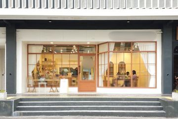 Commercial for rent in Wang Mai, Bangkok near MRT Sam Yan