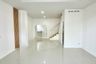 3 Bedroom Townhouse for sale in Surasak, Chonburi