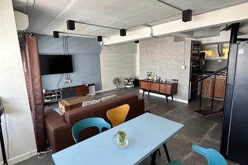 2 Bedroom Condo for rent in Khlong Tan Nuea, Bangkok