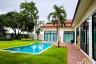 4 Bedroom Villa for Sale or Rent in Baan Anda, Nong Prue, Chonburi