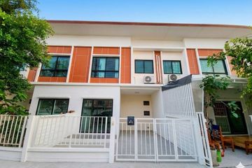 4 Bedroom Townhouse for sale in Prachathipat, Pathum Thani