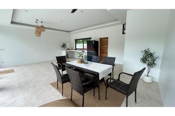 3 Bedroom Villa for sale in Na Mueang, Surat Thani