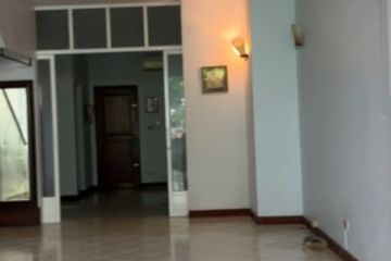 6 Bedroom Townhouse for rent in Khlong Tan Nuea, Bangkok near BTS Thong Lo