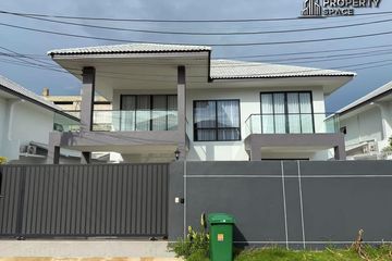 5 Bedroom Villa for rent in Eakmongkol Village 1, Nong Prue, Chonburi