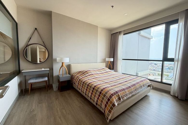 1 Bedroom Condo For Rent