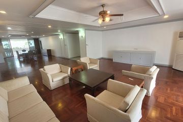 3 Bedroom Condo for rent in Govind Tower, Khlong Toei Nuea, Bangkok near BTS Nana