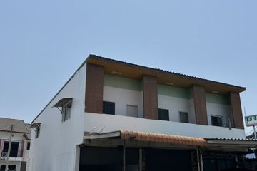 2 Bedroom Townhouse for sale in Khlong Tamru, Chonburi