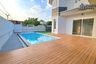 3 Bedroom Villa for sale in Na Kluea, Chonburi