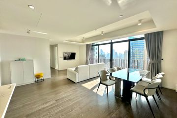 3 Bedroom Condo for rent in MUNIQ Sukhumvit 23, Khlong Toei Nuea, Bangkok near MRT Sukhumvit