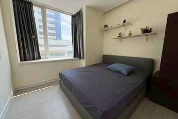 2 Bedroom Condo for sale in Huai Khwang, Bangkok