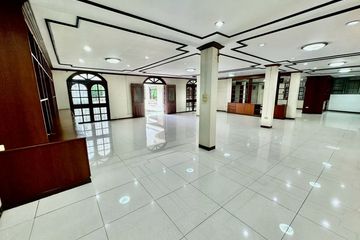 6 Bedroom House for sale in Sam Sen Nok, Bangkok near MRT Sutthisan