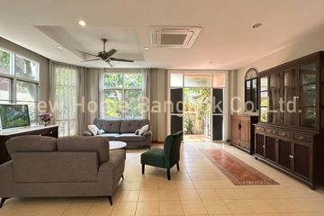 3 Bedroom House for rent in Khlong Toei, Bangkok near BTS Nana