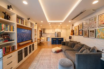 1 Bedroom Condo for sale in Belle Grand Rama 9, Huai Khwang, Bangkok near MRT Phra Ram 9