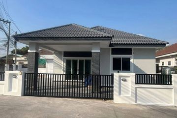 3 Bedroom House for sale in Surasak, Chonburi