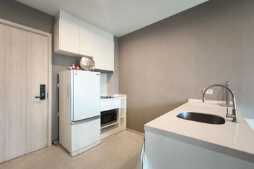 1 Bedroom Condo for sale in Rhythm Sukhumvit 42, Phra Khanong, Bangkok near BTS Ekkamai