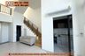 3 Bedroom Townhouse for sale in Estara Haven Pattanakarn 20, Suan Luang, Bangkok