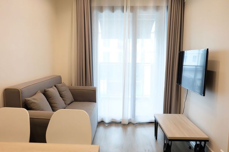 1 Bedroom Condo