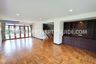 3 Bedroom House for rent in Yan Nawa, Bangkok near BTS Sueksa Witthaya