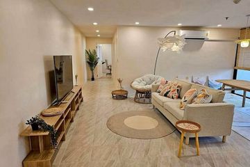 3 Bedroom Condo for rent in Prestige Towers, Khlong Toei Nuea, Bangkok near MRT Sukhumvit