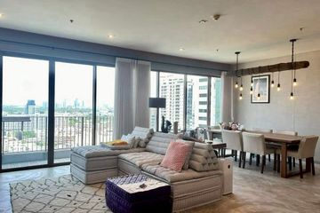 3 Bedroom Condo for rent in The Emporio Place, Khlong Tan, Bangkok near BTS Phrom Phong