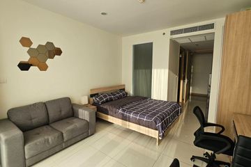 Condo for rent in Na Kluea, Chonburi