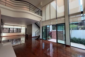 3 Bedroom Condo for rent in Baan Sasida, Khlong Toei, Bangkok near BTS Phrom Phong