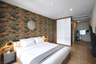 1 Bedroom Condo for sale in Noble Refine, Khlong Tan, Bangkok near BTS Phrom Phong