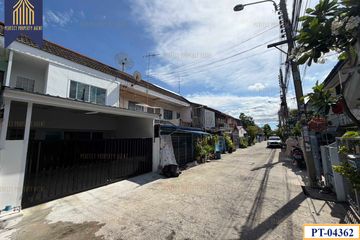 3 Bedroom Townhouse for sale in Thepharak, Samut Prakan near MRT Si Thepha