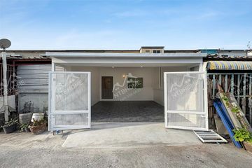 2 Bedroom Townhouse for sale in Don Mueang, Bangkok