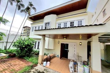 Commercial for rent in Thung Maha Mek, Bangkok near MRT Lumpini
