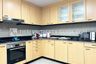 3 Bedroom Apartment for rent in Khlong Toei Nuea, Bangkok near MRT Phetchaburi