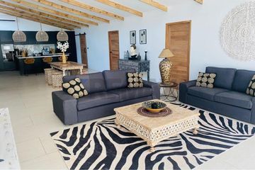 5 Bedroom Villa for sale in Bo Phut, Surat Thani