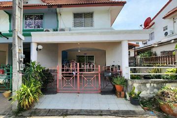 2 Bedroom Townhouse for sale in Surasak, Chonburi